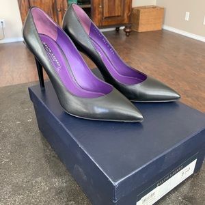 RALPH LAUREN COLLECTION Black Leather Pumps
